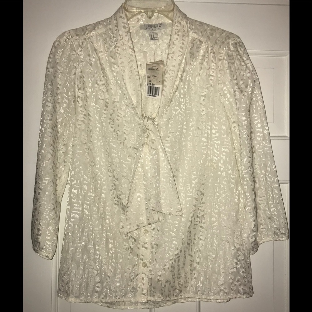 Forever 21 NWT Cheetah print shirt