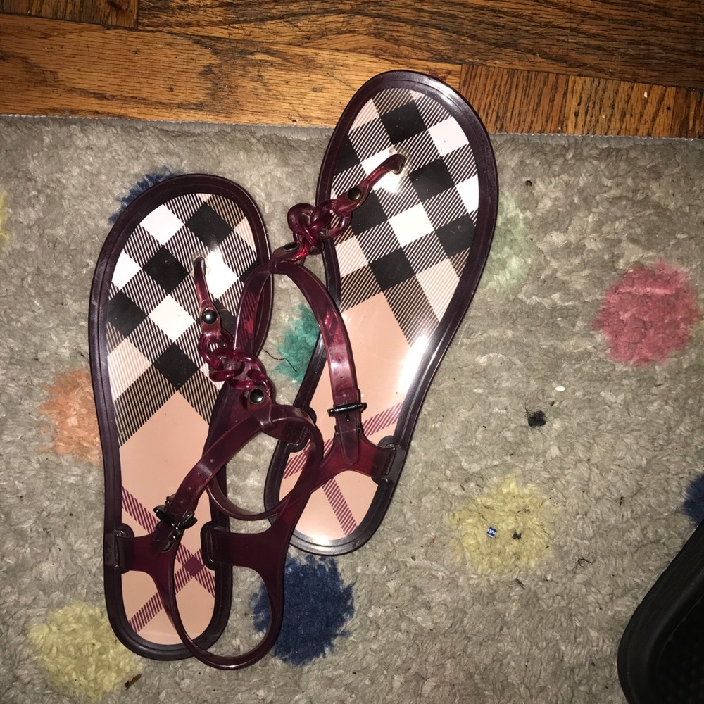 SOLD Burberry jelly sandal