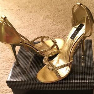Gold Heeled Shoes