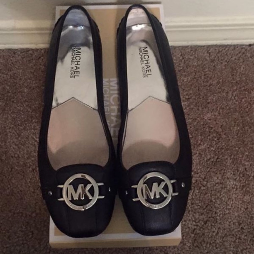 Authentic Michael Kors Flats