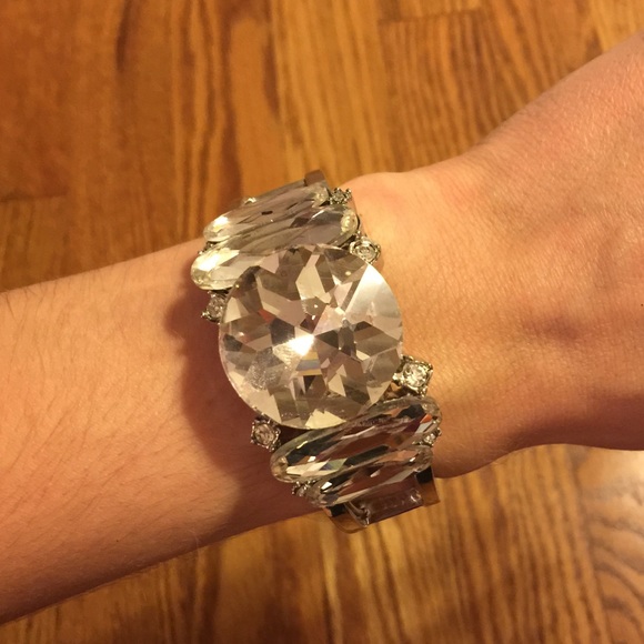 Large Gem Bracelet 💎 - Picture 5 of 6