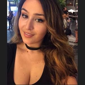 Meet your Posher, Madeleine