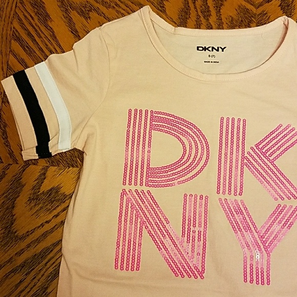 DKNY LOGO, JERSEY LIKE TSHIRT - Picture 2 of 3