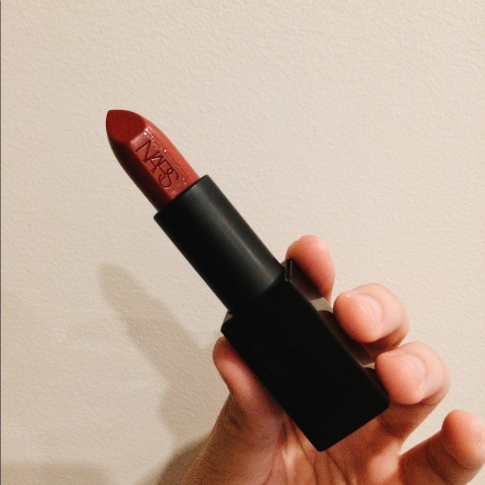 Nars Audacious Lipstick 💄- MONA - NEW 100%!!!