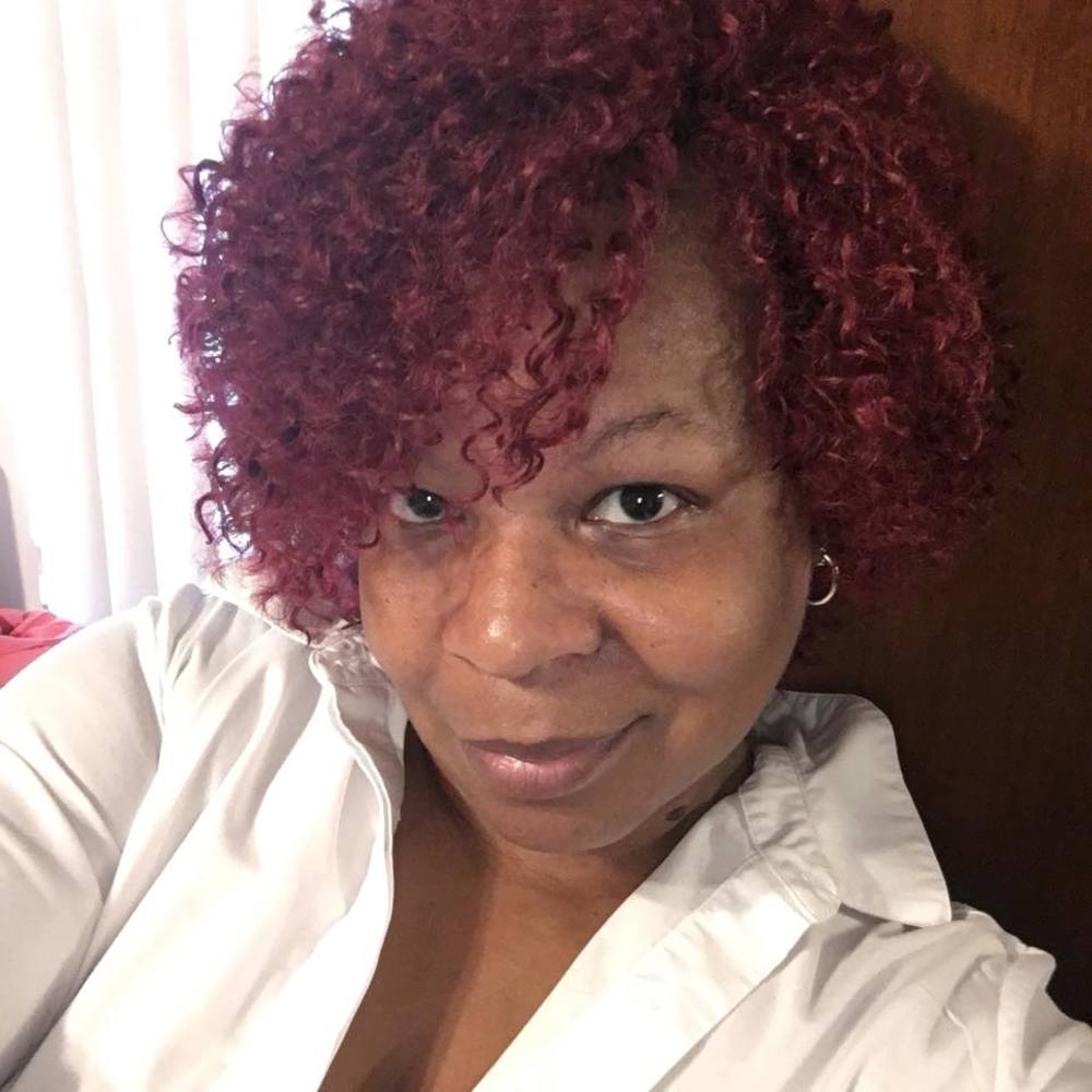 Meet your Posher, Shirley