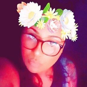 Meet your Posher, Nicky