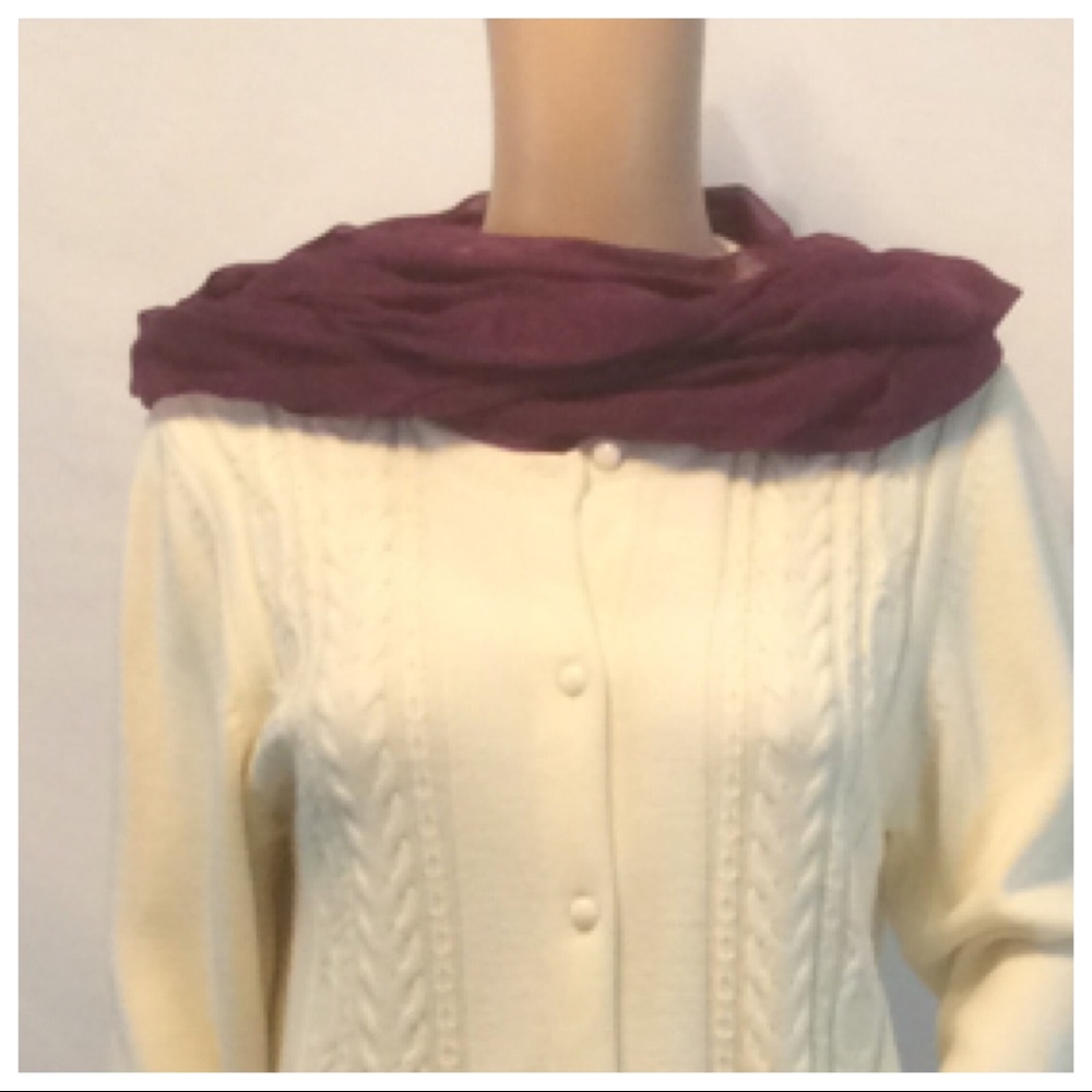 Purple Circular Scarf - Picture 8 of 8