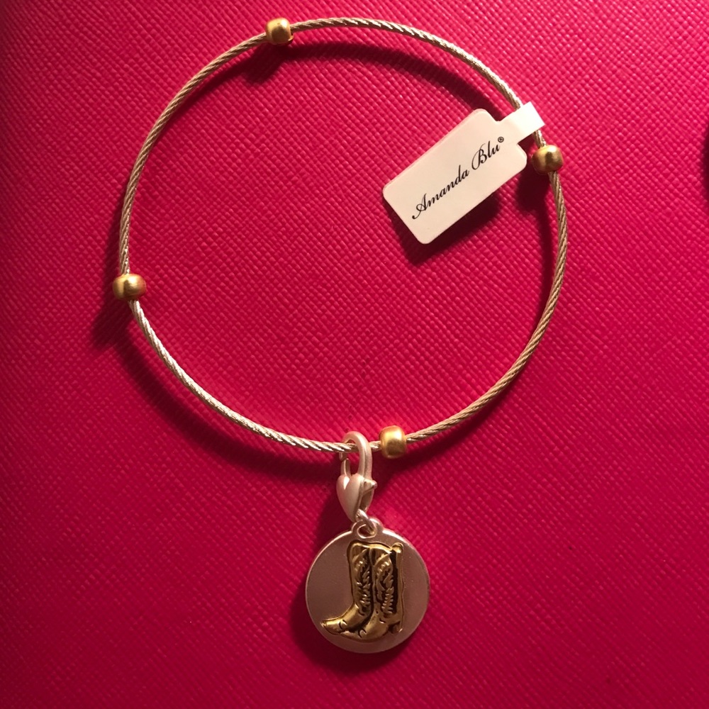 Bangle charm bracelet with charm