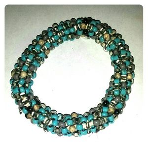 Beaded bracelet
