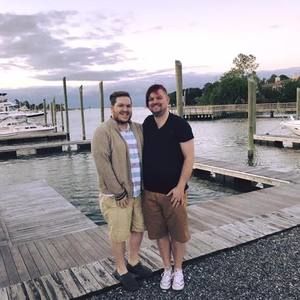 Meet your Posher, Louis