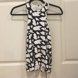 Fighting Eel Tank Tempo