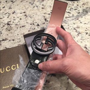 G interlocking black belt size 46in /115cm Unisex