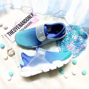 🎉LAST CHANCE💠 NEW Nike Sock Dart Ombre Mesh Rare