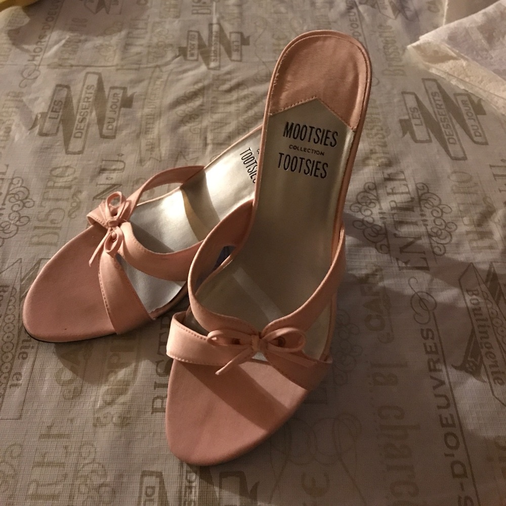 MOOTSIES COLLECTION TOOTSIES  PINK SANDALS