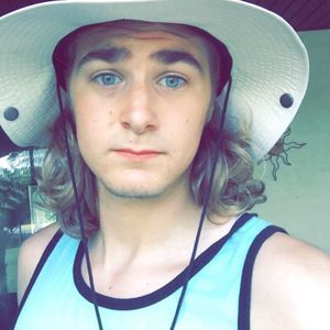 Meet your Posher, Russell