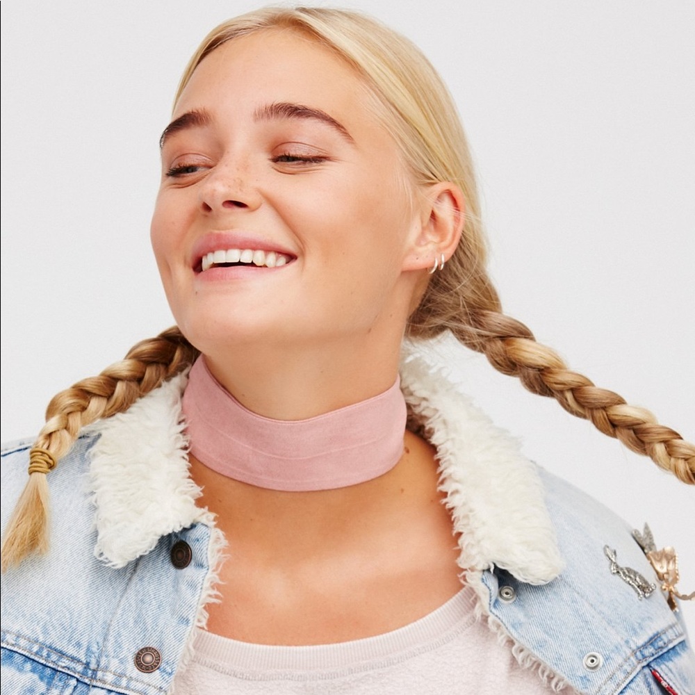 Free People Daisy Jane Choker in Pink