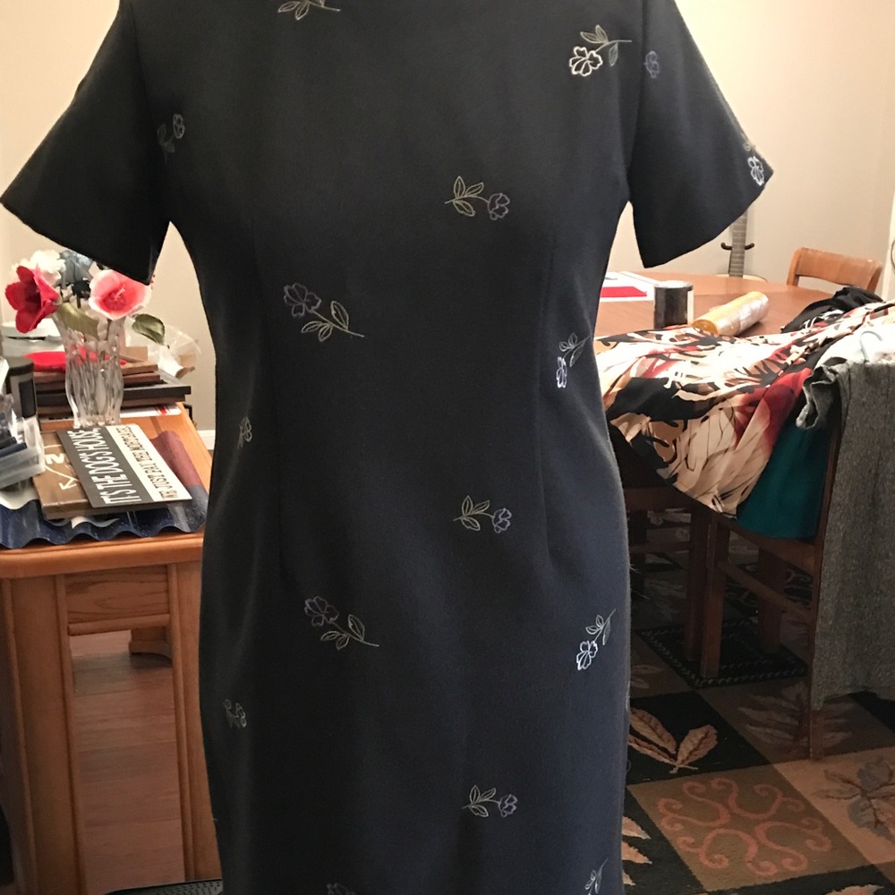 100% polyester fully lined dress