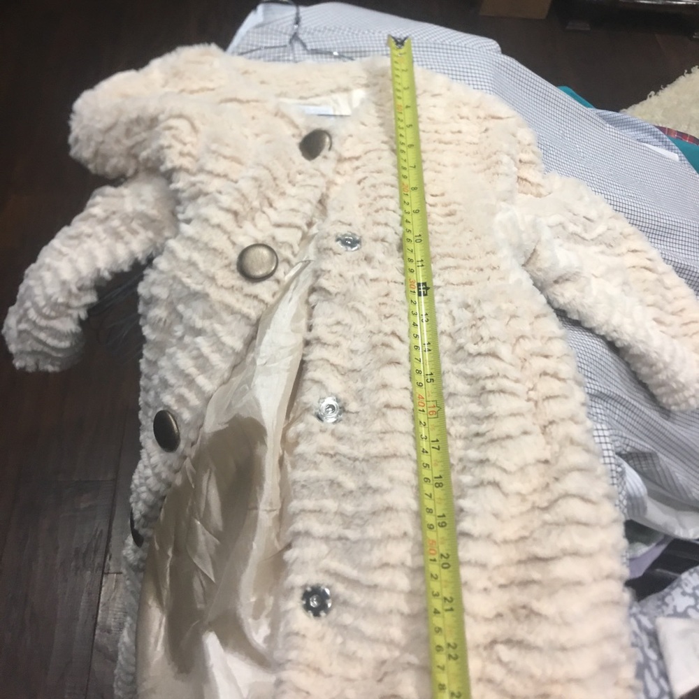 Coat - Picture 6 of 6