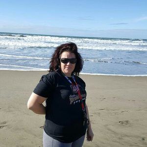 Meet your Posher, Crystal