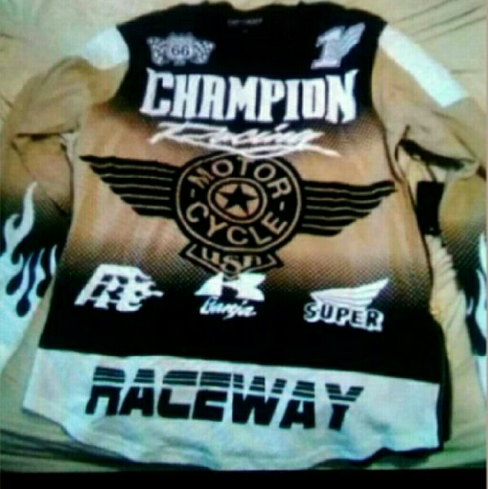 Race shirt