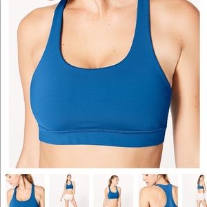 NWT!  Lululemon Invigorate Bra, Size 4