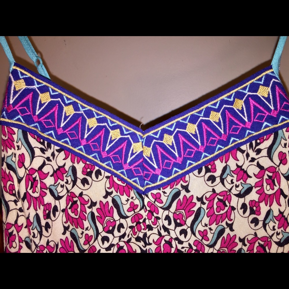 Patterned tank top - Picture 2 of 4