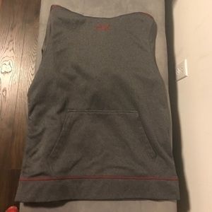 Men's under armor hooded sweatshirt