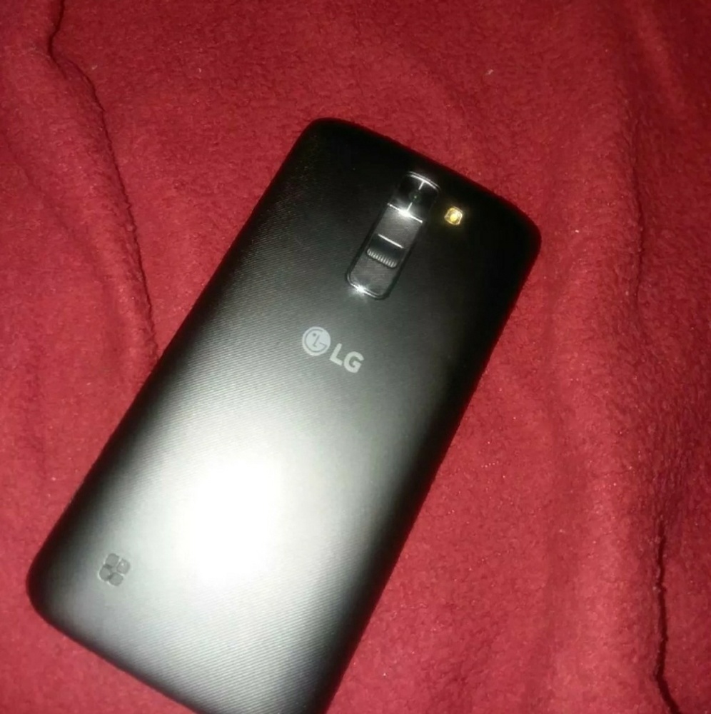 LG K7 - Picture 2 of 3