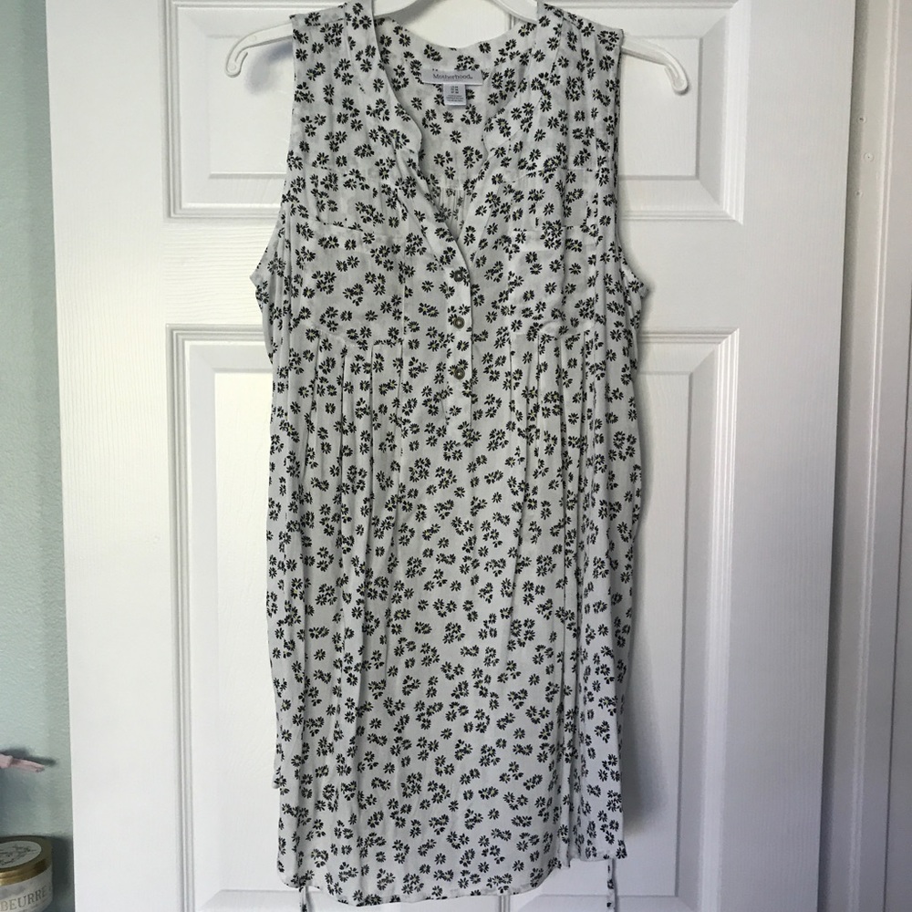 Floral, floaty maternity blouse