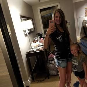 Meet your Posher, Ashten