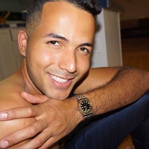 Meet your Posher, Hugo