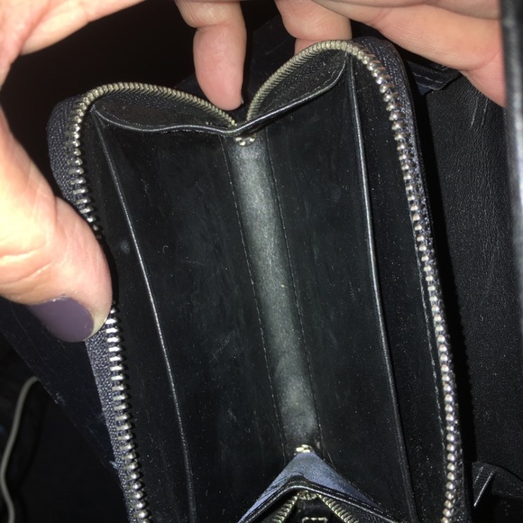 Coach Wallet - Picture 4 of 8