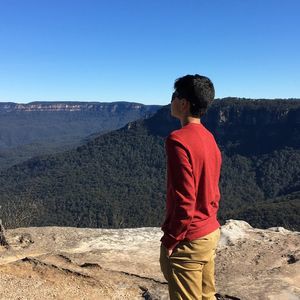 Meet your Posher, Rayyan
