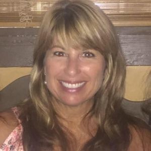 Meet your Posher, Stacy