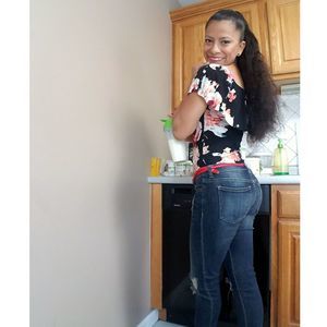 Meet your Posher, Karina