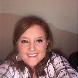 Meet your Posher, Ashlee