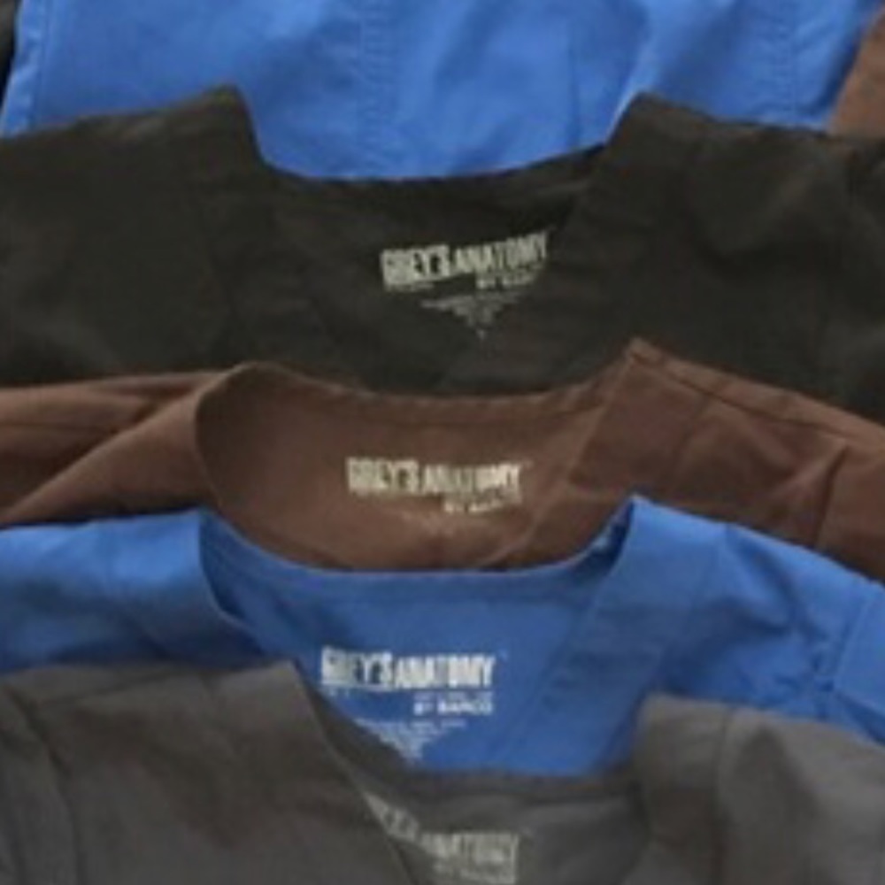 Greys anatomy black scrub top size small