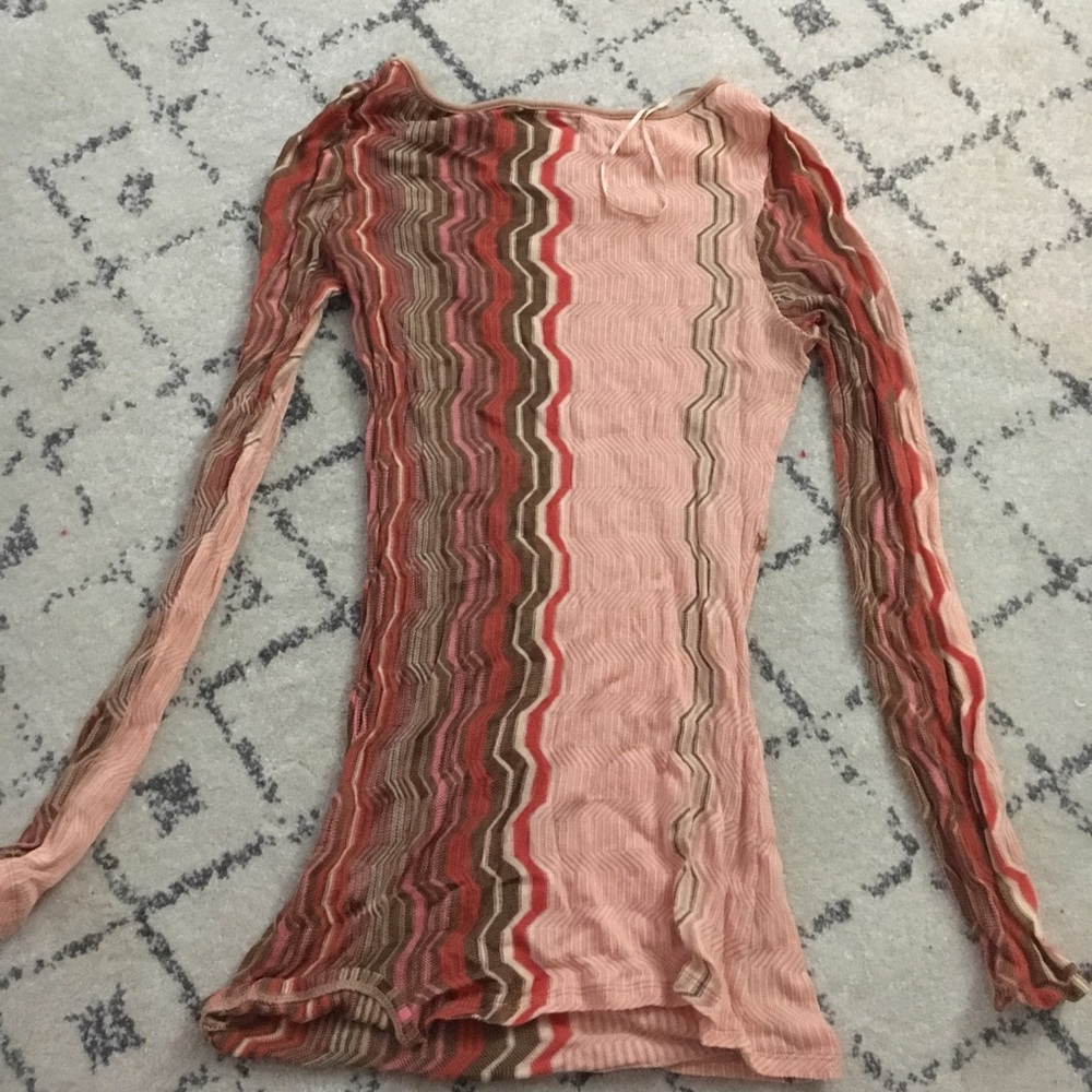 Retro Print Top - Picture 3 of 3