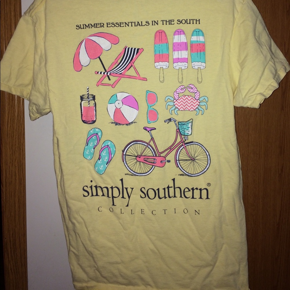 Simply southern tshirt size medium