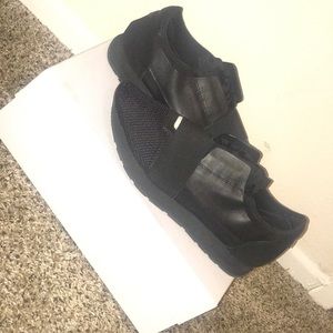 Balenciaga Runners (Authentic)