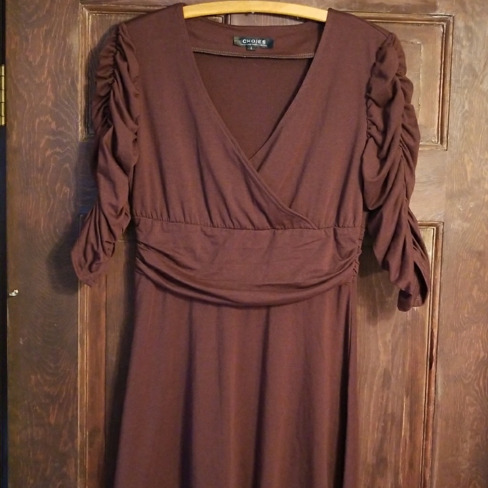 SWEET CHOIES DRESS W/ROUSHED SLEEVES.NWOT!