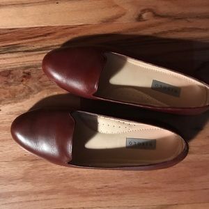 NIsolo leather tan flats