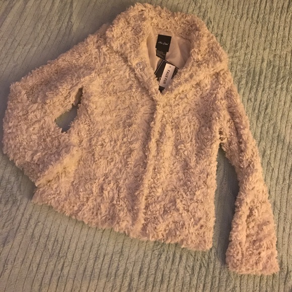 💃🏻HOST PICK🧥🧣 LUX faux fur boutique coat jr LG - Picture 4 of 4