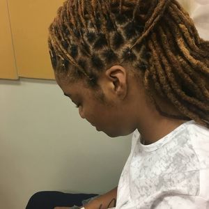 Meet your Posher, Amber