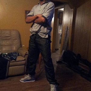 Meet your Posher, Johnathan