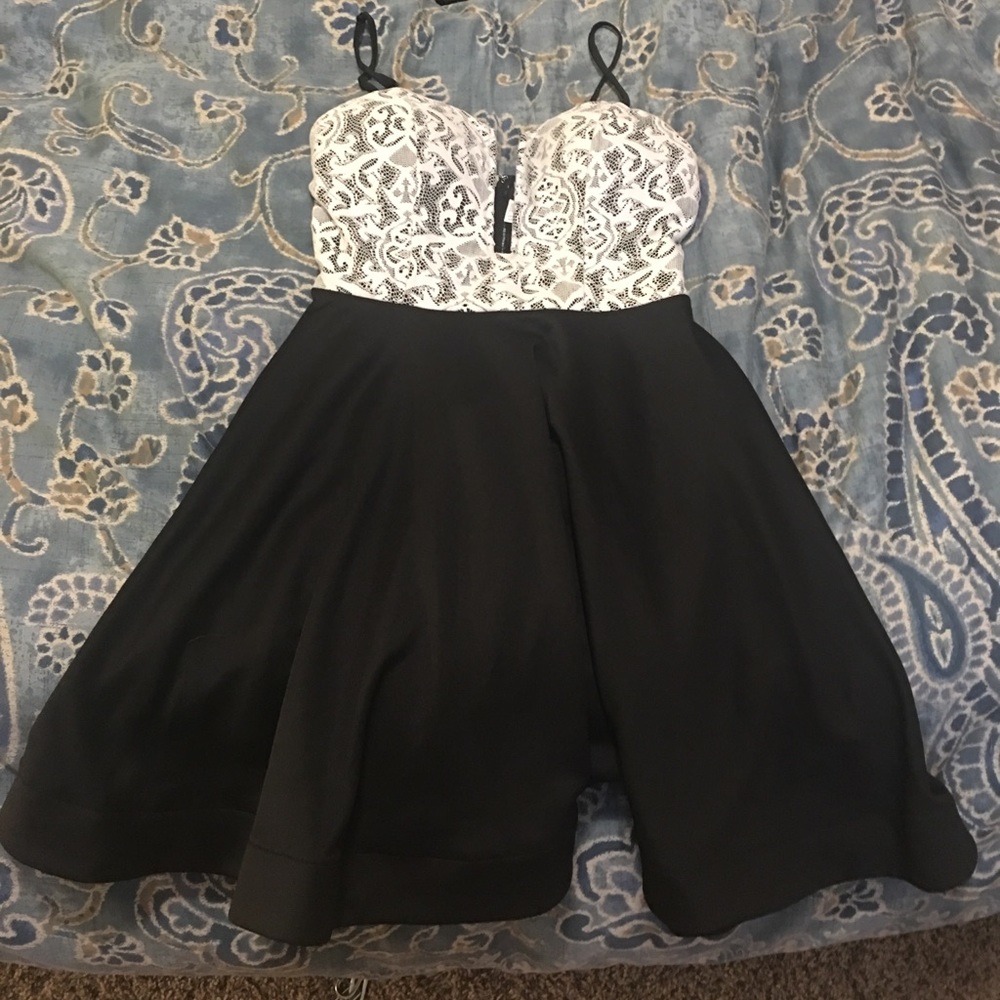 Never been worn Venus cocktail dress