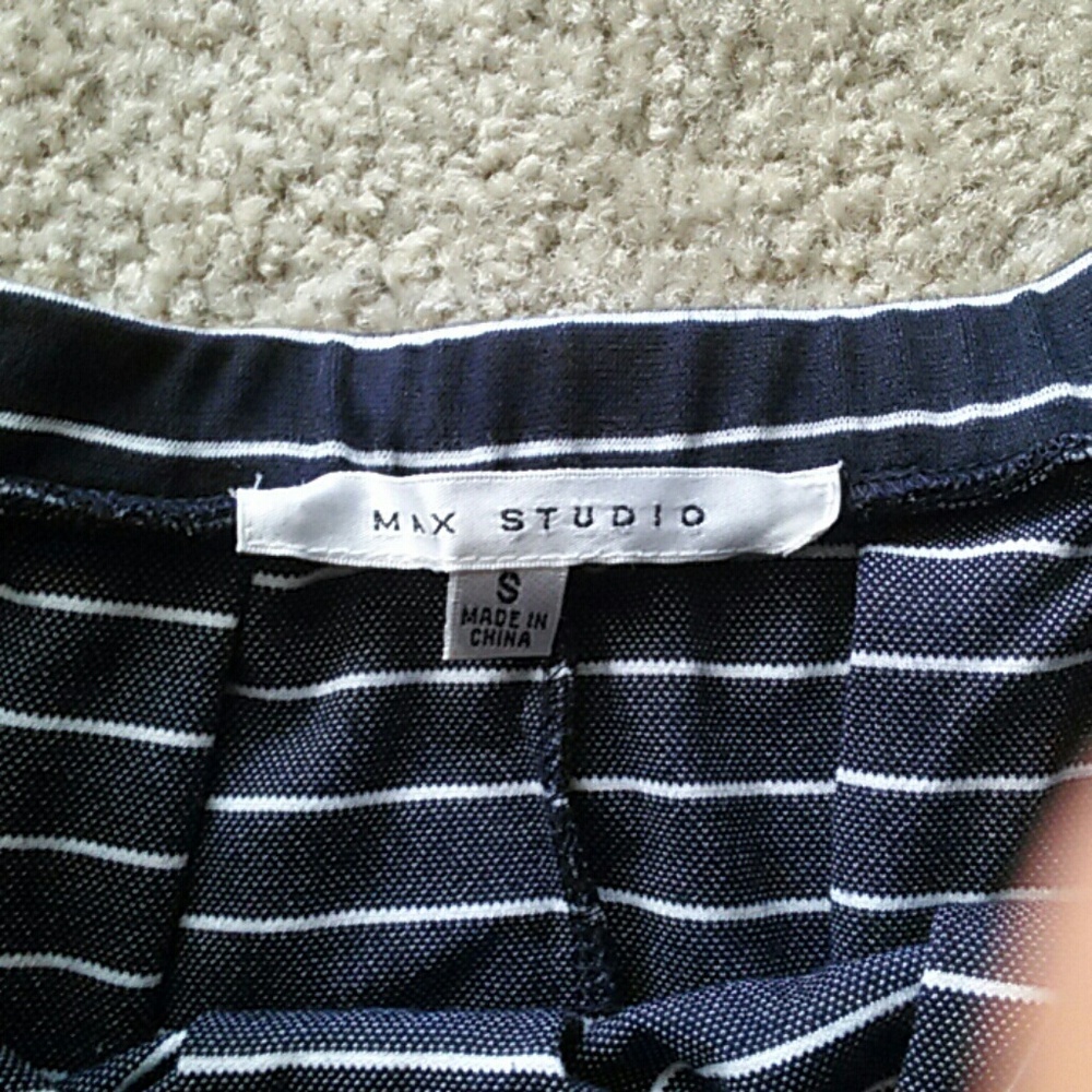 Skirt - Picture 2 of 2