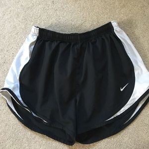 Nike fit dry team black shorts running tempo