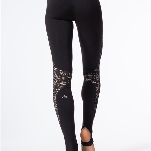 NWT alo west coast leggings black/buff - Picture 4 of 8
