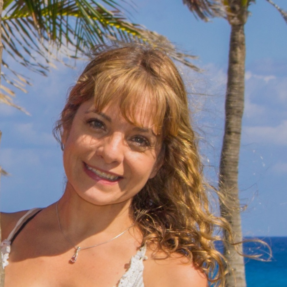 Meet your Posher, Mara